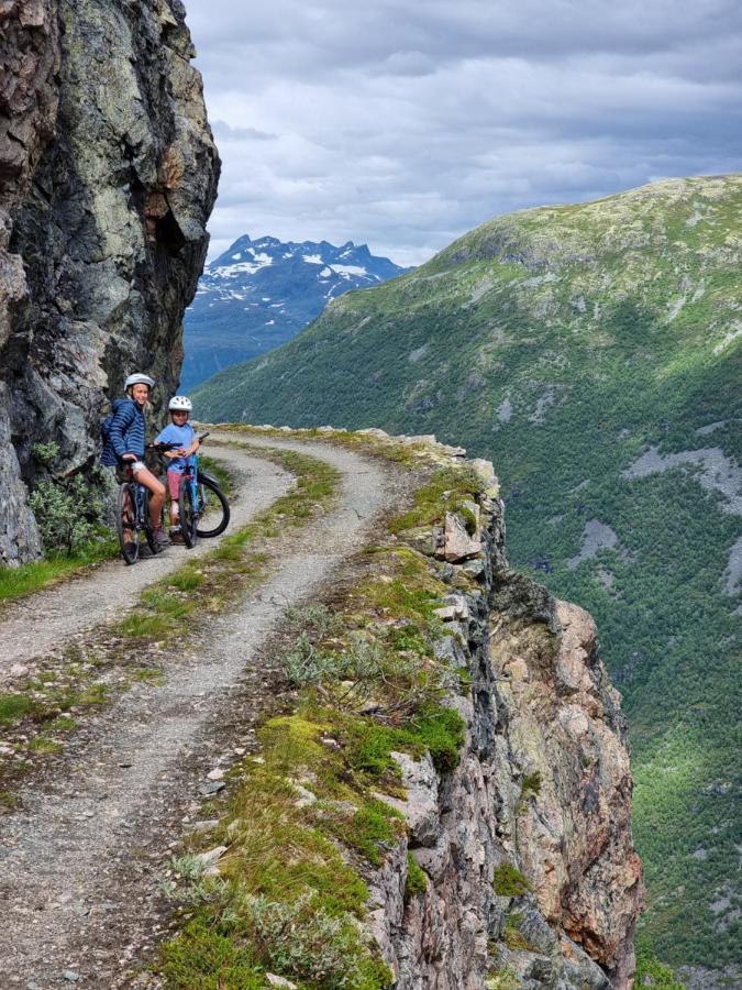 Holiday home New, Mountain Paradise, Fishing, Biking, Mountaineering *